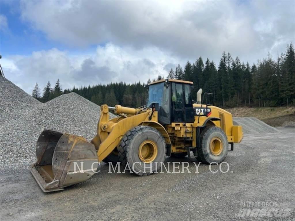 CAT 972H Gumikerekes homlokrakodók