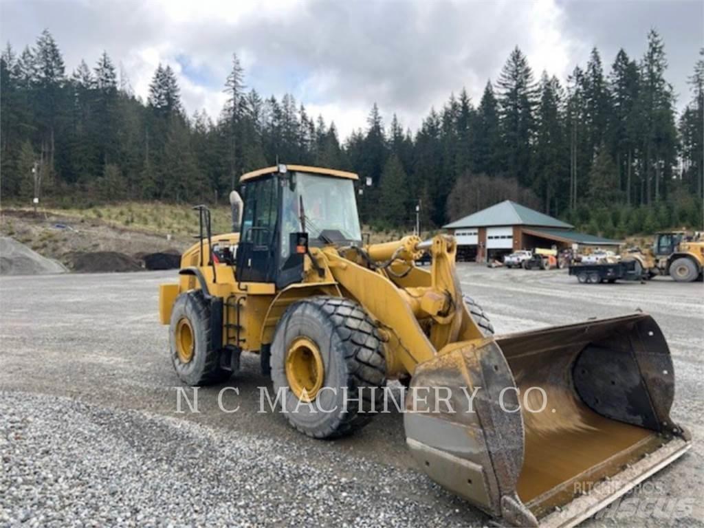 CAT 972H Gumikerekes homlokrakodók