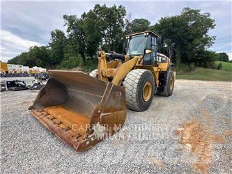 CAT 972K Gumikerekes homlokrakodók