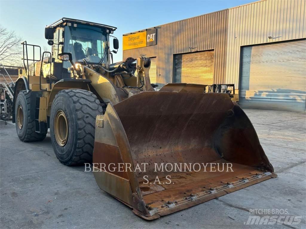 CAT 972K Gumikerekes homlokrakodók