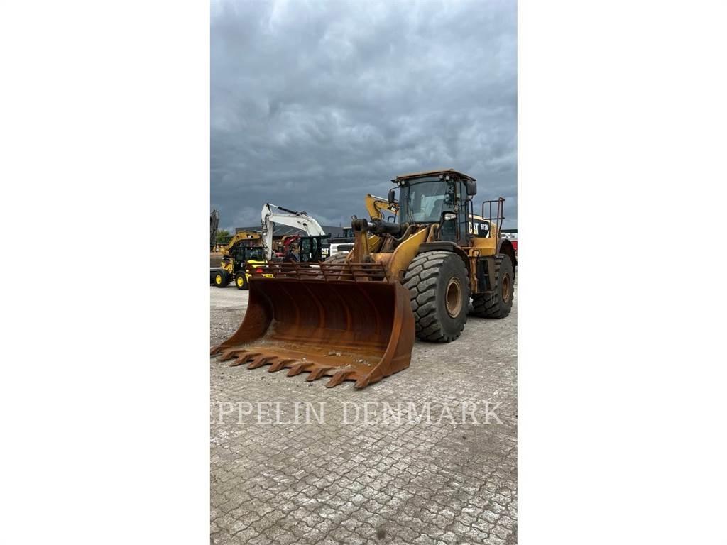 CAT 972K Gumikerekes homlokrakodók