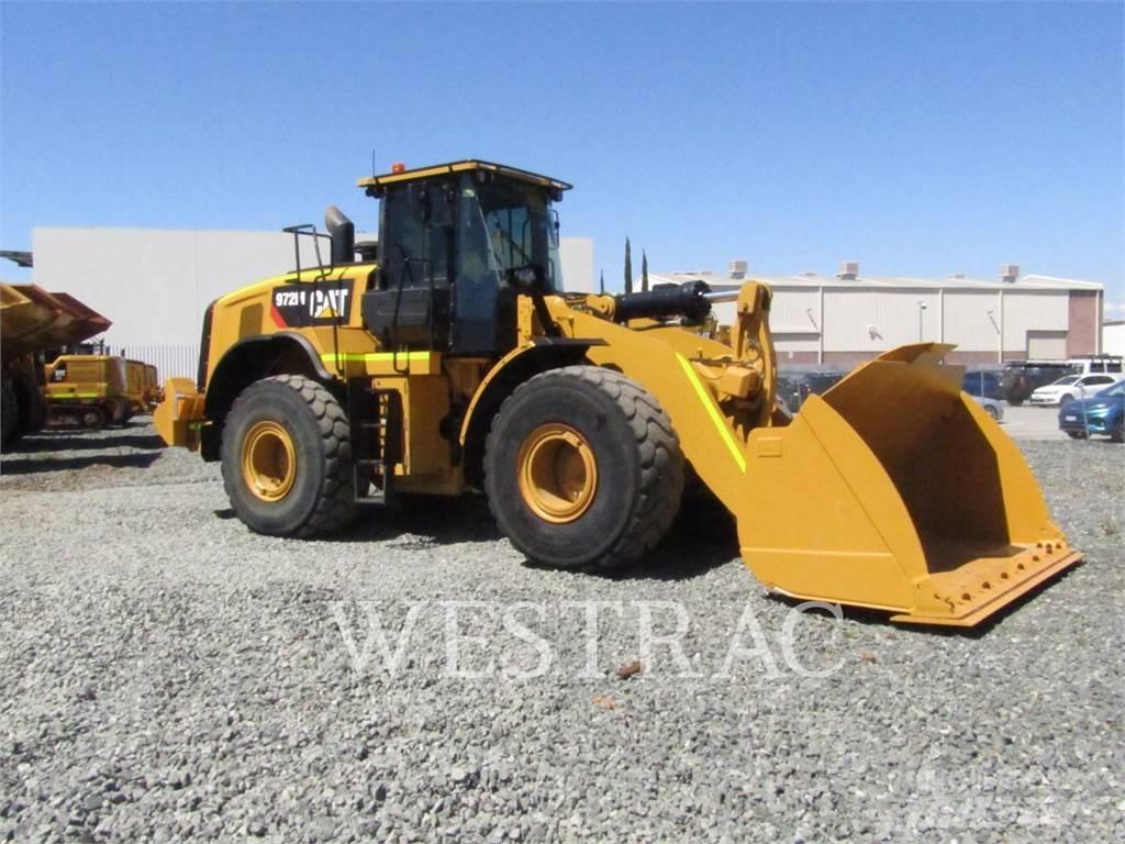 CAT 972M Gumikerekes homlokrakodók