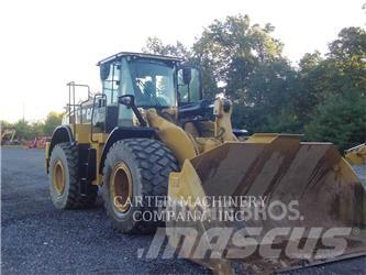 CAT 972M Gumikerekes homlokrakodók