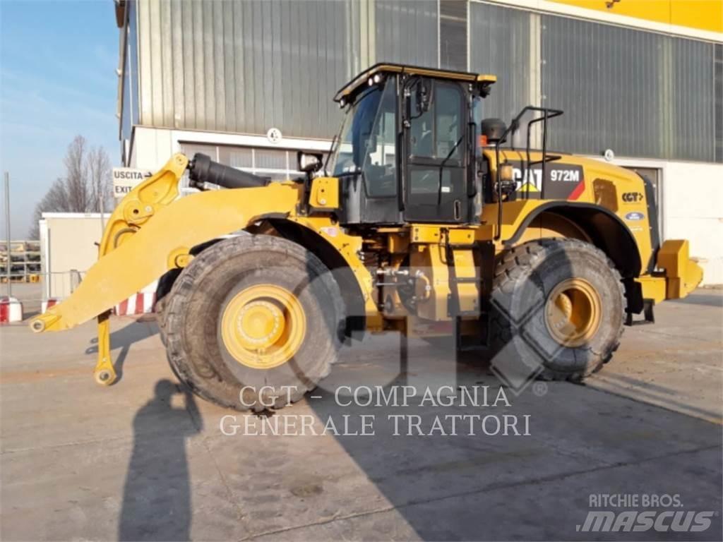 CAT 972M Gumikerekes homlokrakodók
