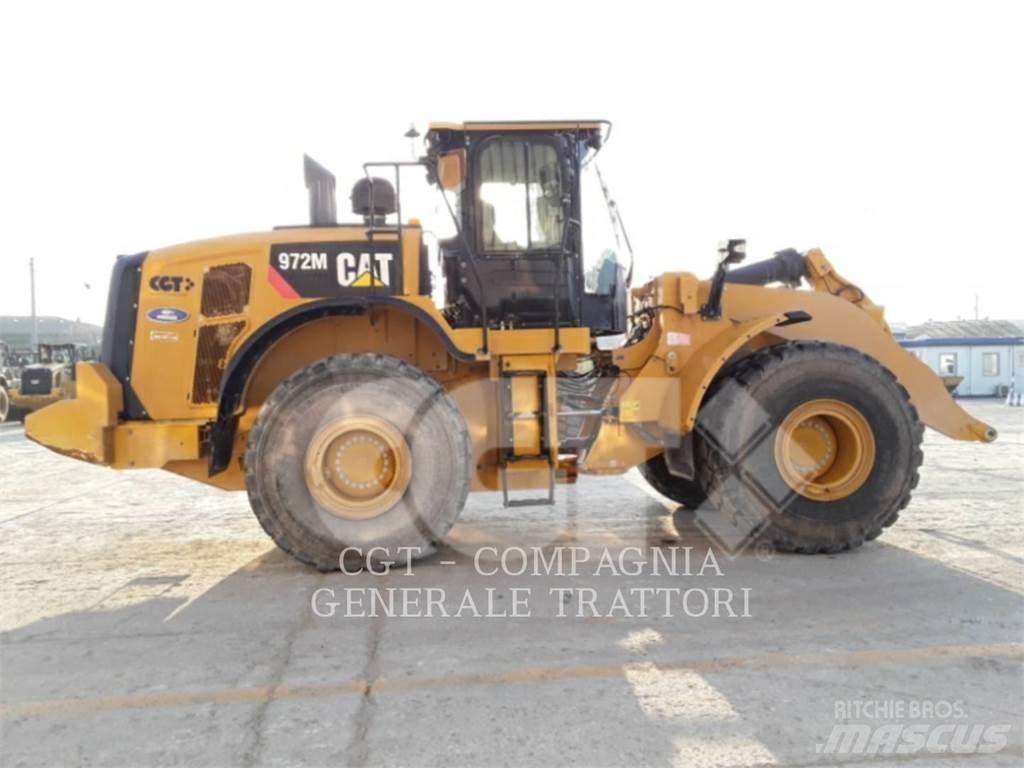 CAT 972M Gumikerekes homlokrakodók
