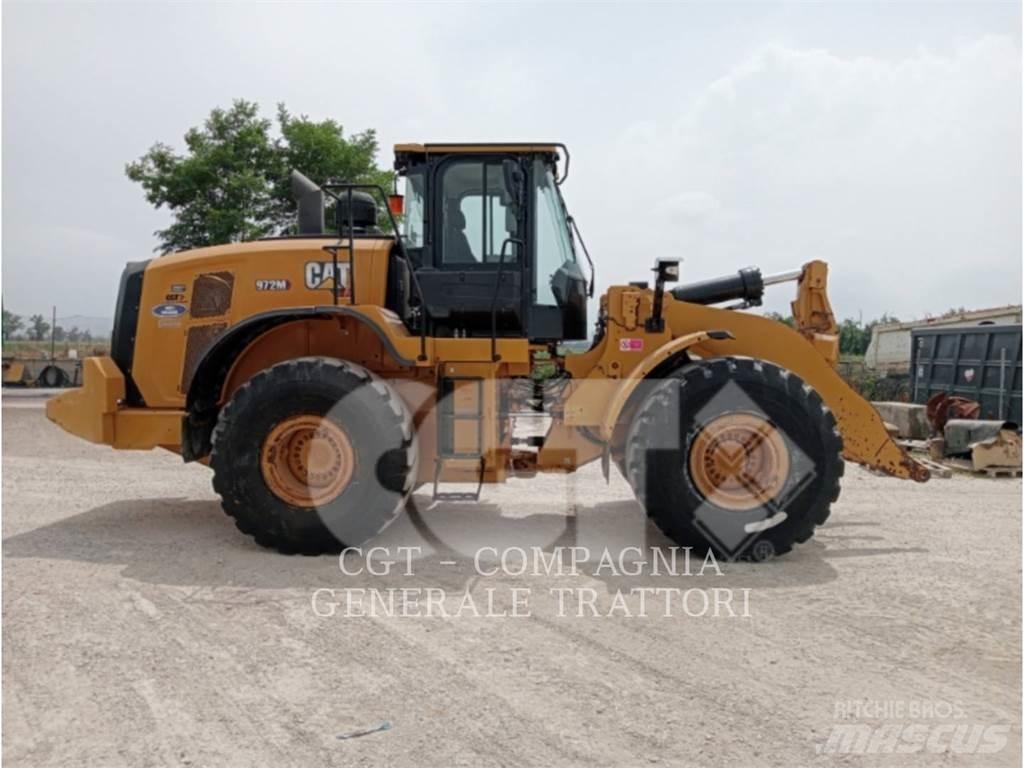 CAT 972M Gumikerekes homlokrakodók