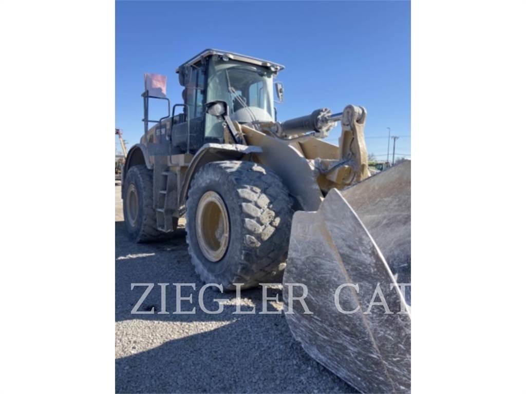 CAT 972M Gumikerekes homlokrakodók