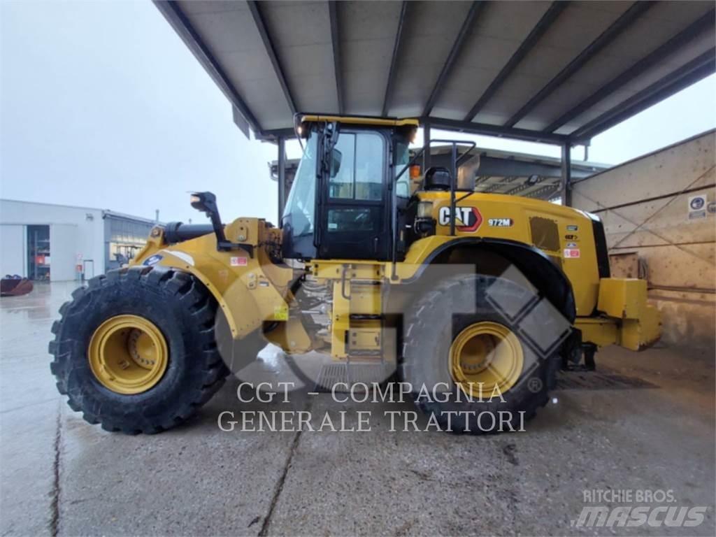 CAT 972M Gumikerekes homlokrakodók