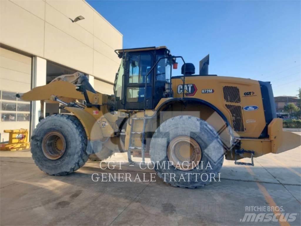 CAT 972M Gumikerekes homlokrakodók