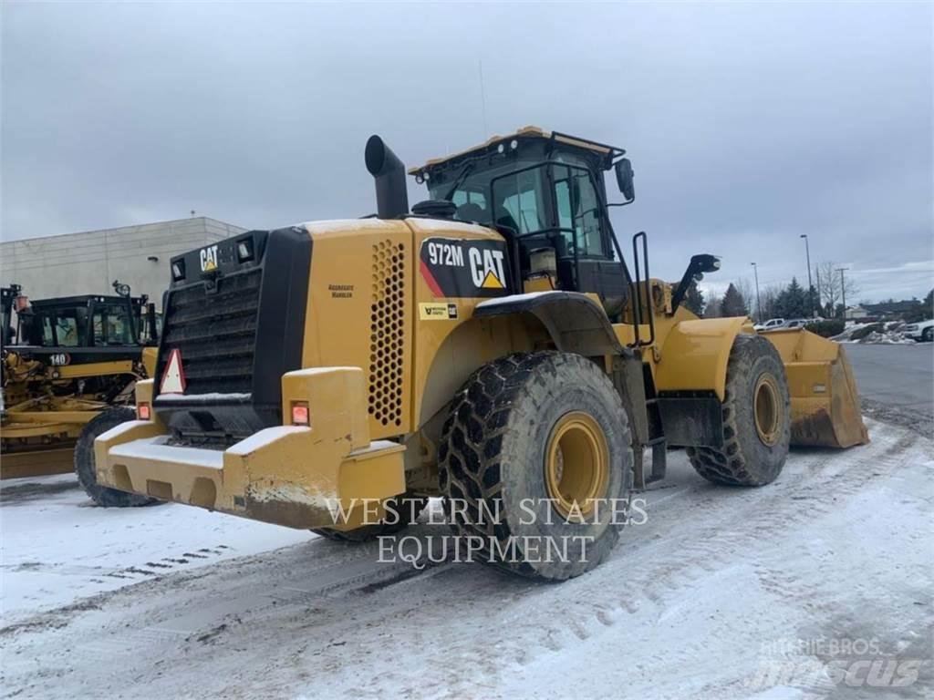 CAT 972M Gumikerekes homlokrakodók