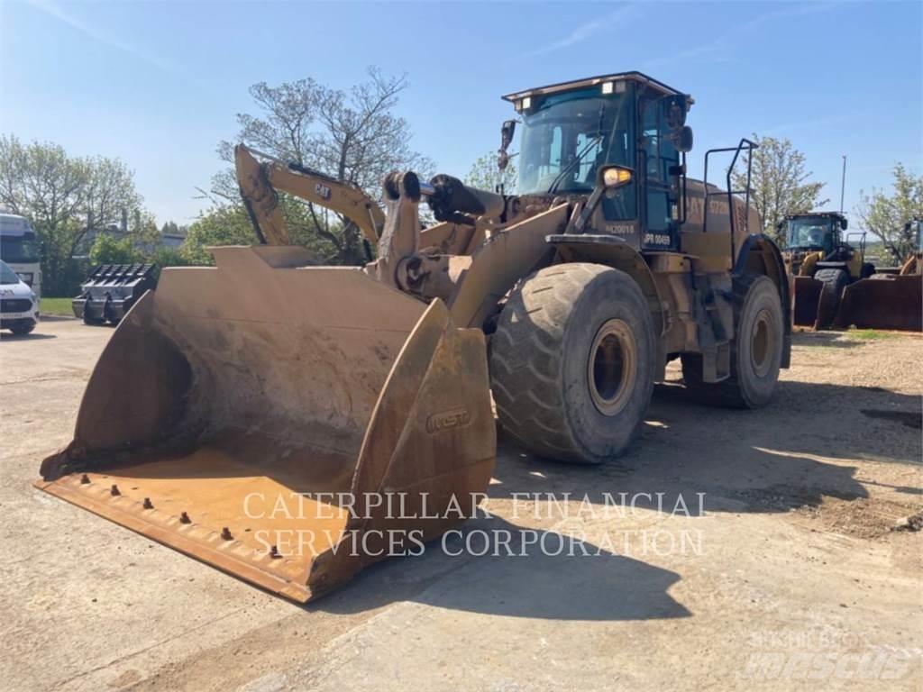 CAT 972M Gumikerekes homlokrakodók
