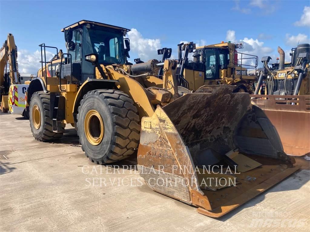 CAT 972M Gumikerekes homlokrakodók