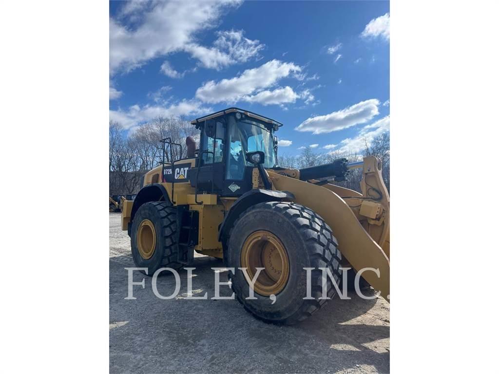 CAT 972M Gumikerekes homlokrakodók
