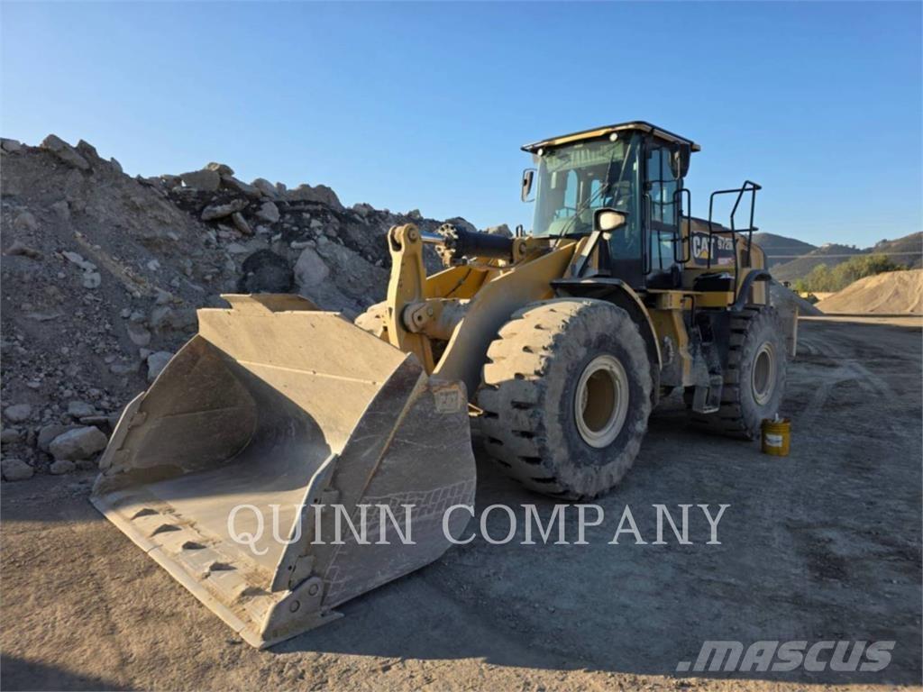 CAT 972M Gumikerekes homlokrakodók