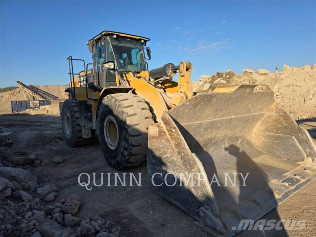 CAT 972M Gumikerekes homlokrakodók