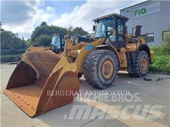 CAT 972M XE Gumikerekes homlokrakodók