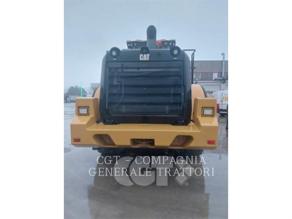 CAT 972M XE Gumikerekes homlokrakodók