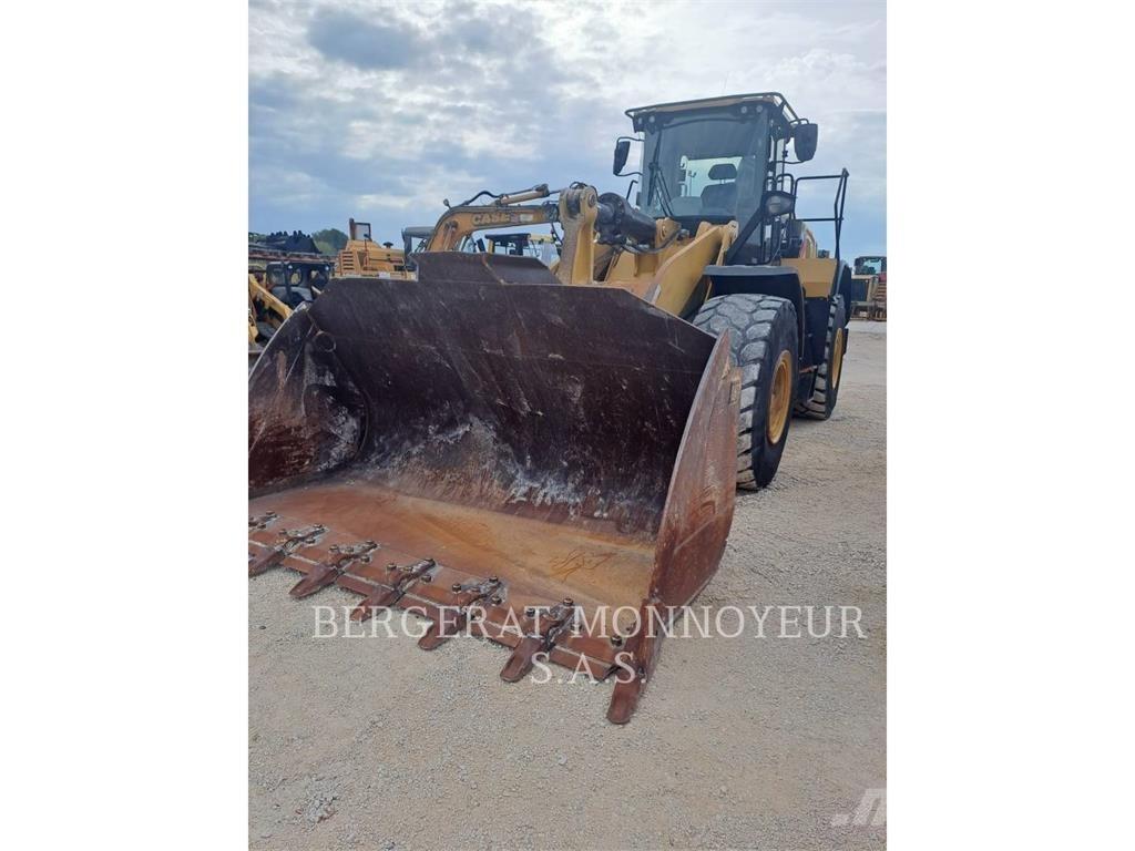 CAT 972M XE Gumikerekes homlokrakodók