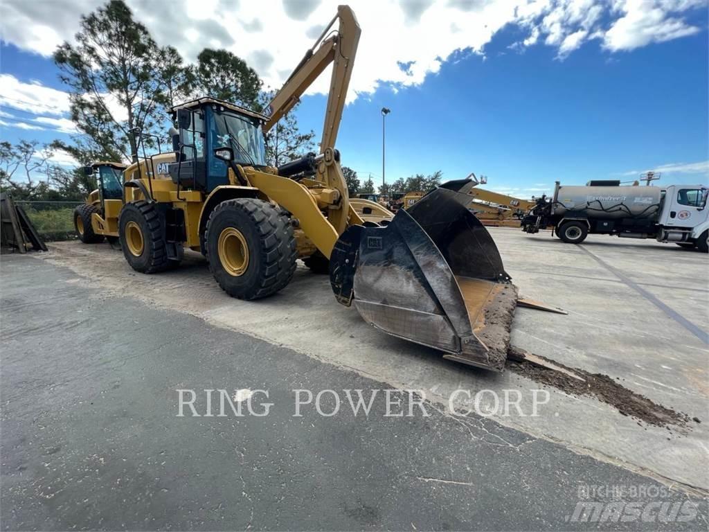 CAT 972MQC3V Gumikerekes homlokrakodók