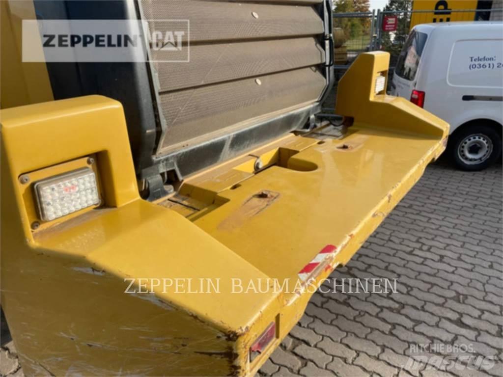 CAT 972MXE Gumikerekes homlokrakodók
