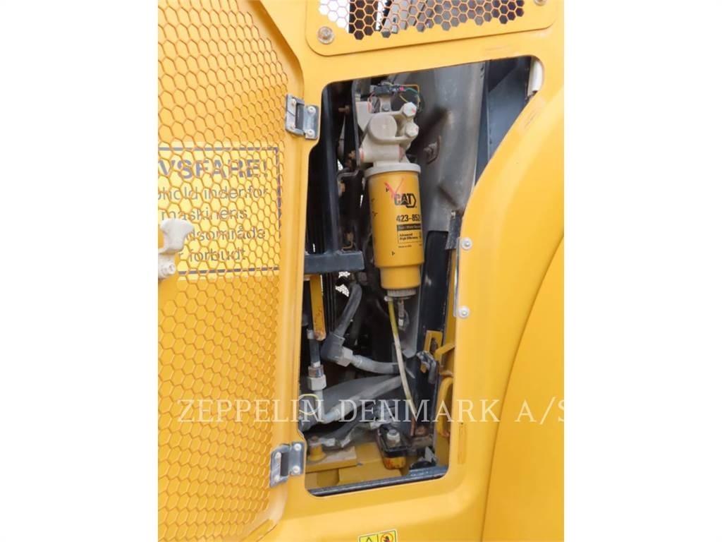 CAT 972MXE Gumikerekes homlokrakodók
