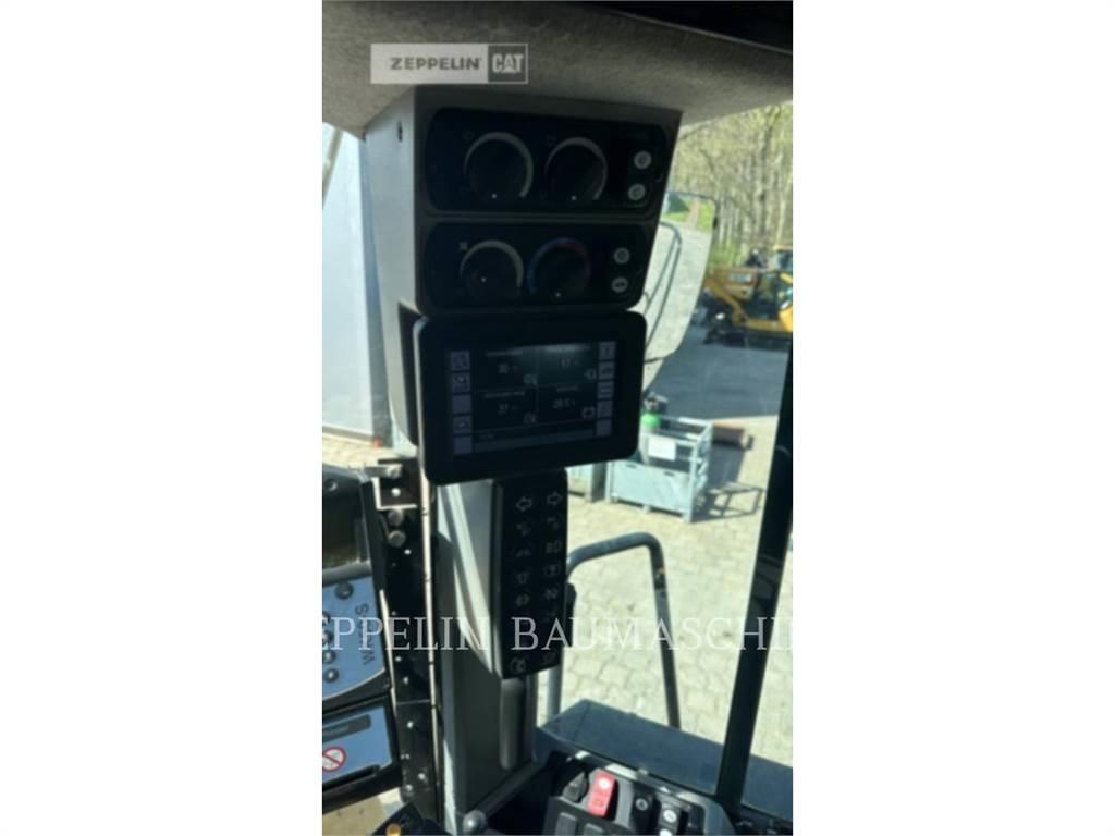 CAT 972MXE Gumikerekes homlokrakodók