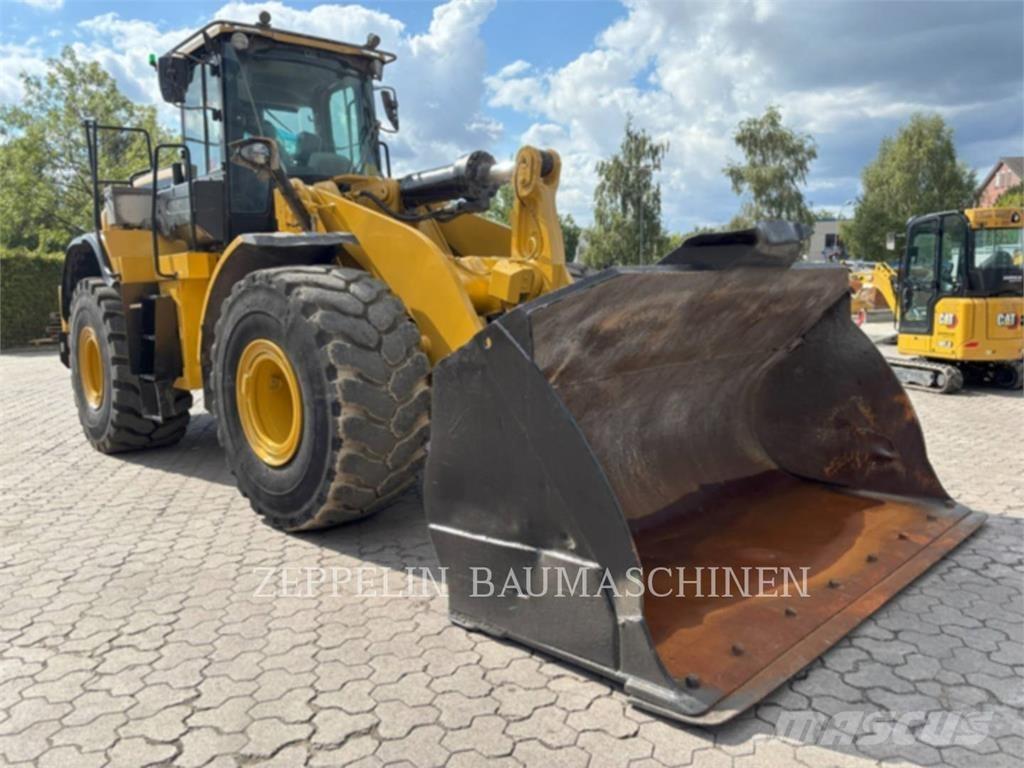 CAT 972MXE Gumikerekes homlokrakodók