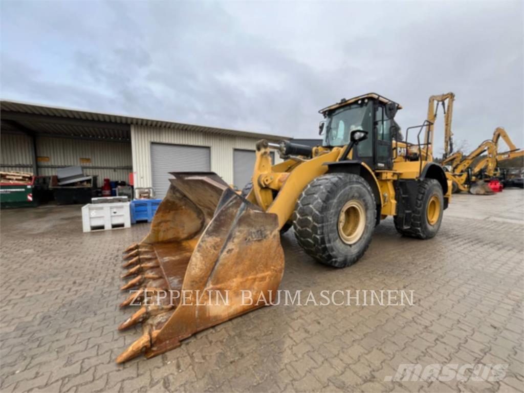 CAT 972MXE Gumikerekes homlokrakodók