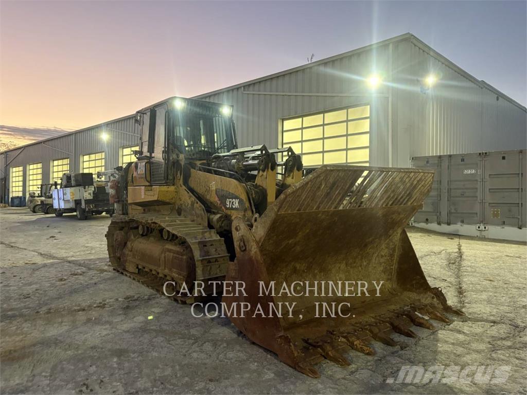 CAT 973 K Lánctalpas homlokrakodók