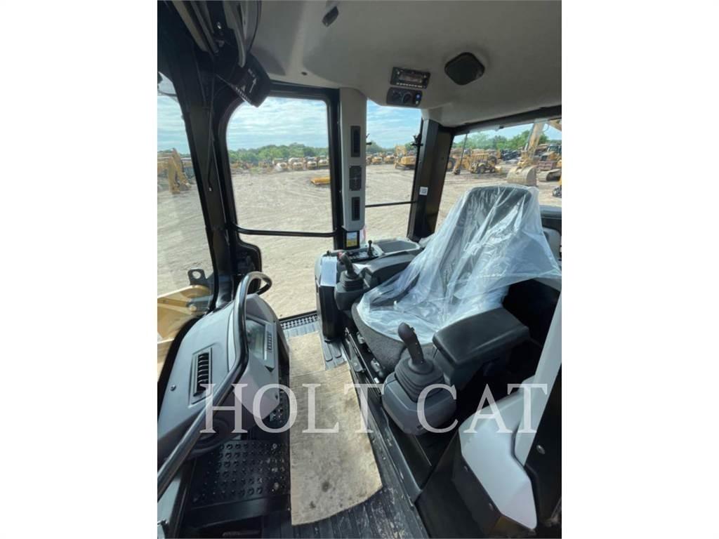 CAT 973K Lánctalpas homlokrakodók