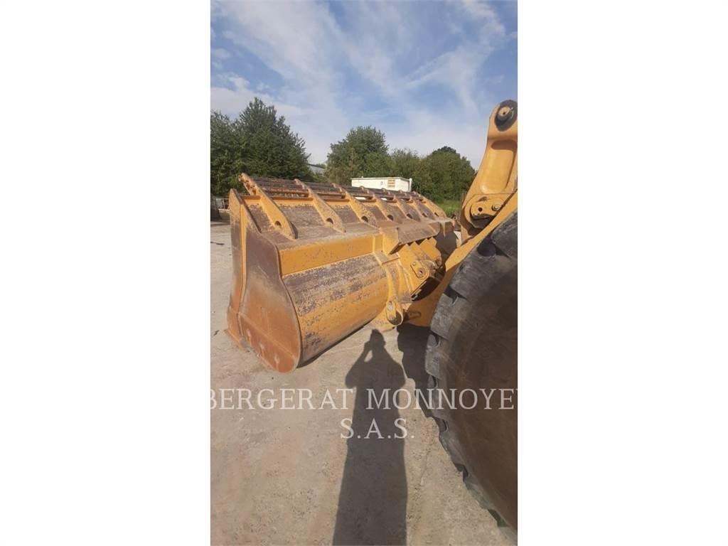 CAT 980 Gumikerekes homlokrakodók