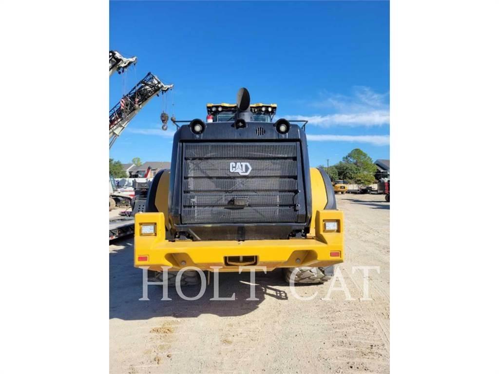 CAT 980 Gumikerekes homlokrakodók
