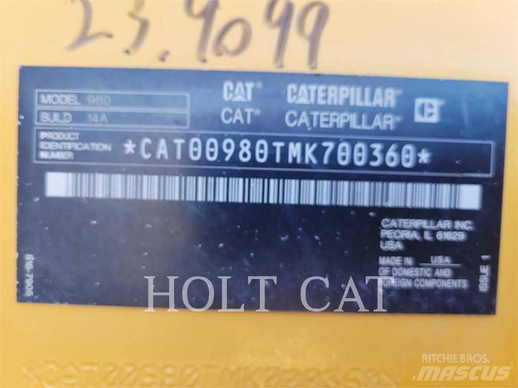 CAT 980 Gumikerekes homlokrakodók