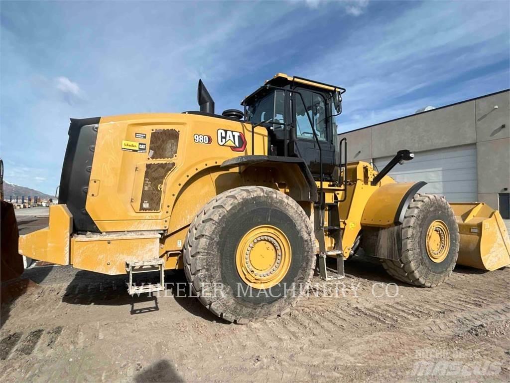 CAT 980 Gumikerekes homlokrakodók