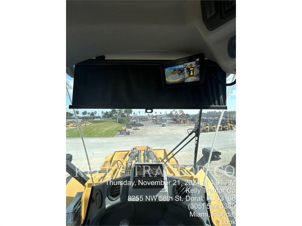 CAT 980 Gumikerekes homlokrakodók