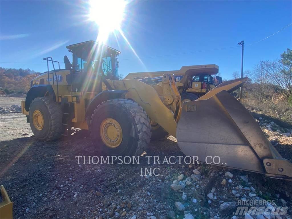 CAT 980 Gumikerekes homlokrakodók