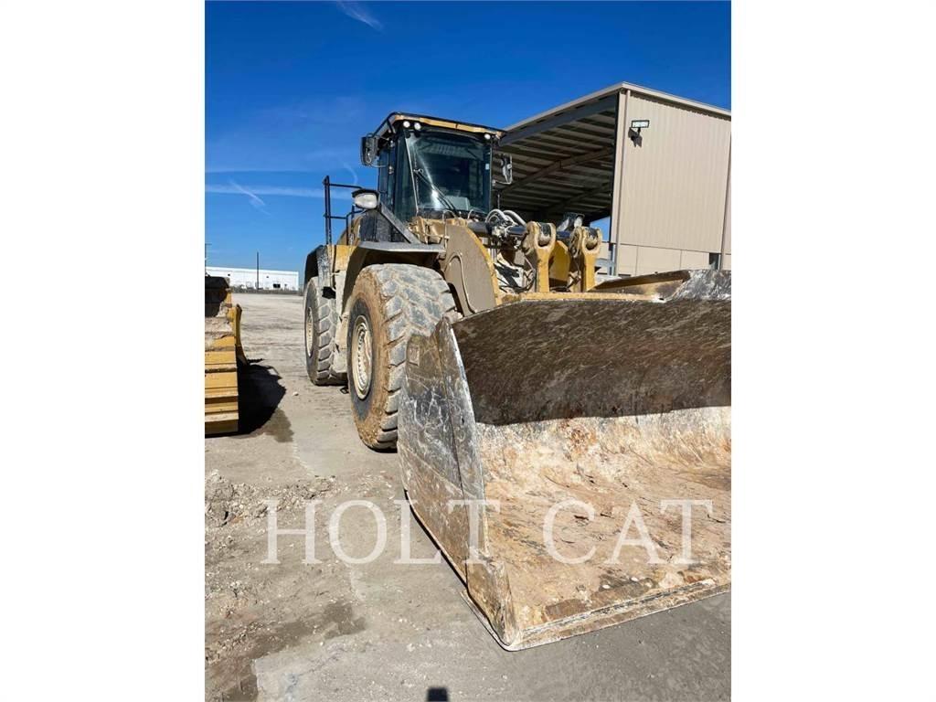 CAT 980 Gumikerekes homlokrakodók