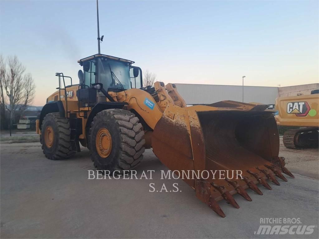 CAT 980 Gumikerekes homlokrakodók