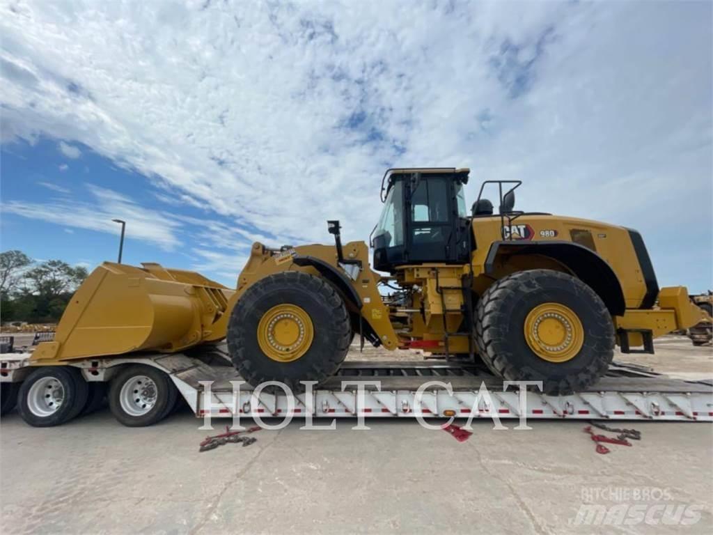 CAT 980 Gumikerekes homlokrakodók