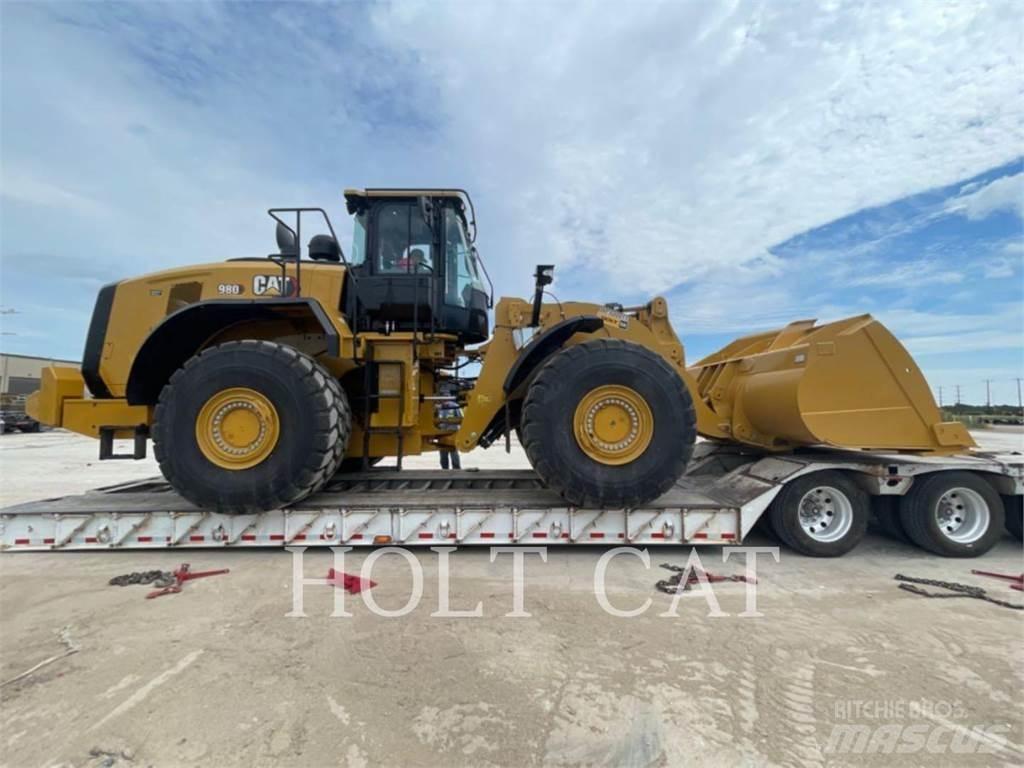 CAT 980 Gumikerekes homlokrakodók