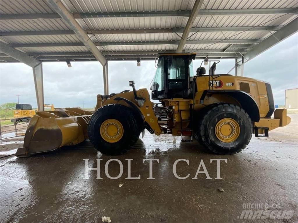 CAT 980 Gumikerekes homlokrakodók