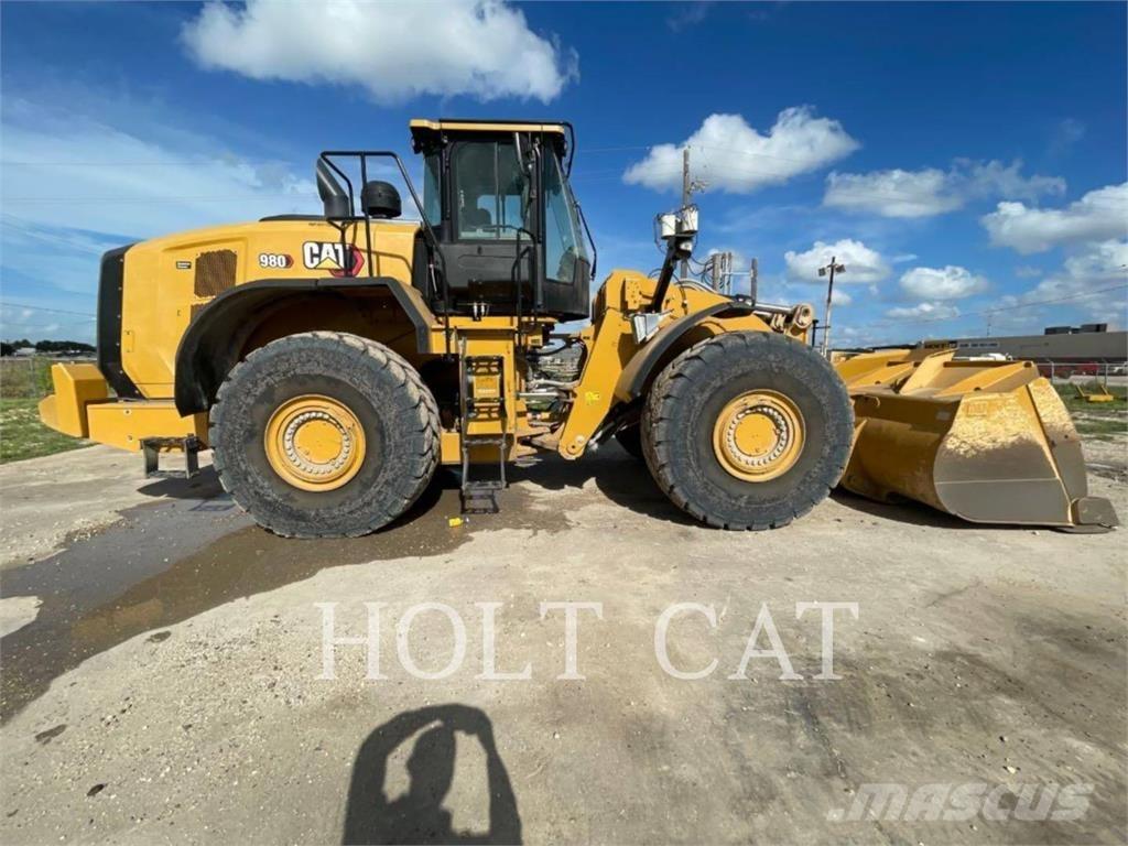 CAT 980 Gumikerekes homlokrakodók