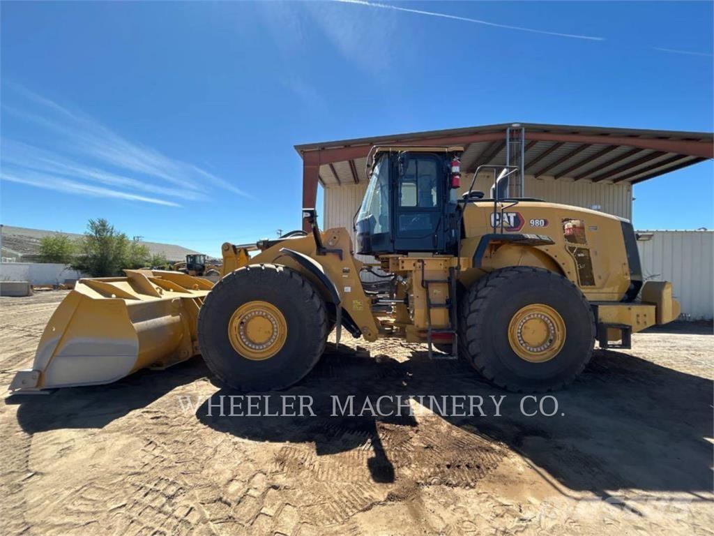 CAT 980 Gumikerekes homlokrakodók
