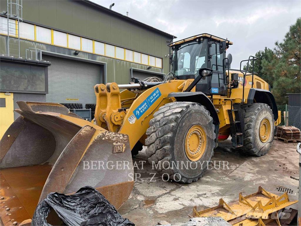 CAT 980 Gumikerekes homlokrakodók