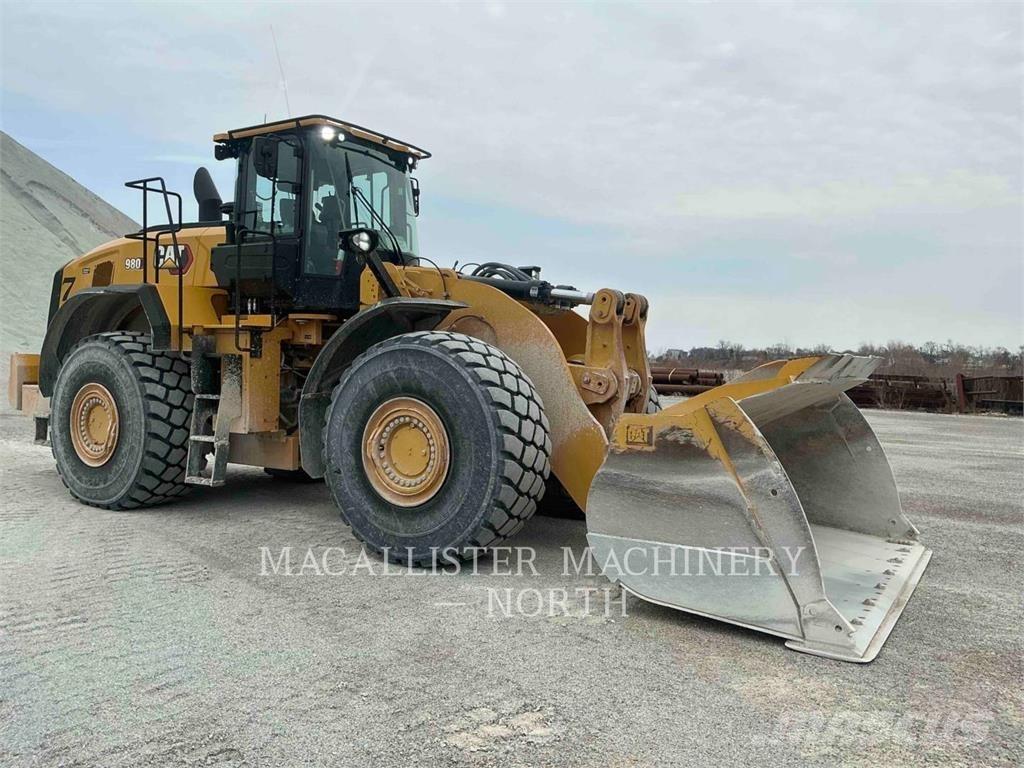 CAT 980 P Gumikerekes homlokrakodók