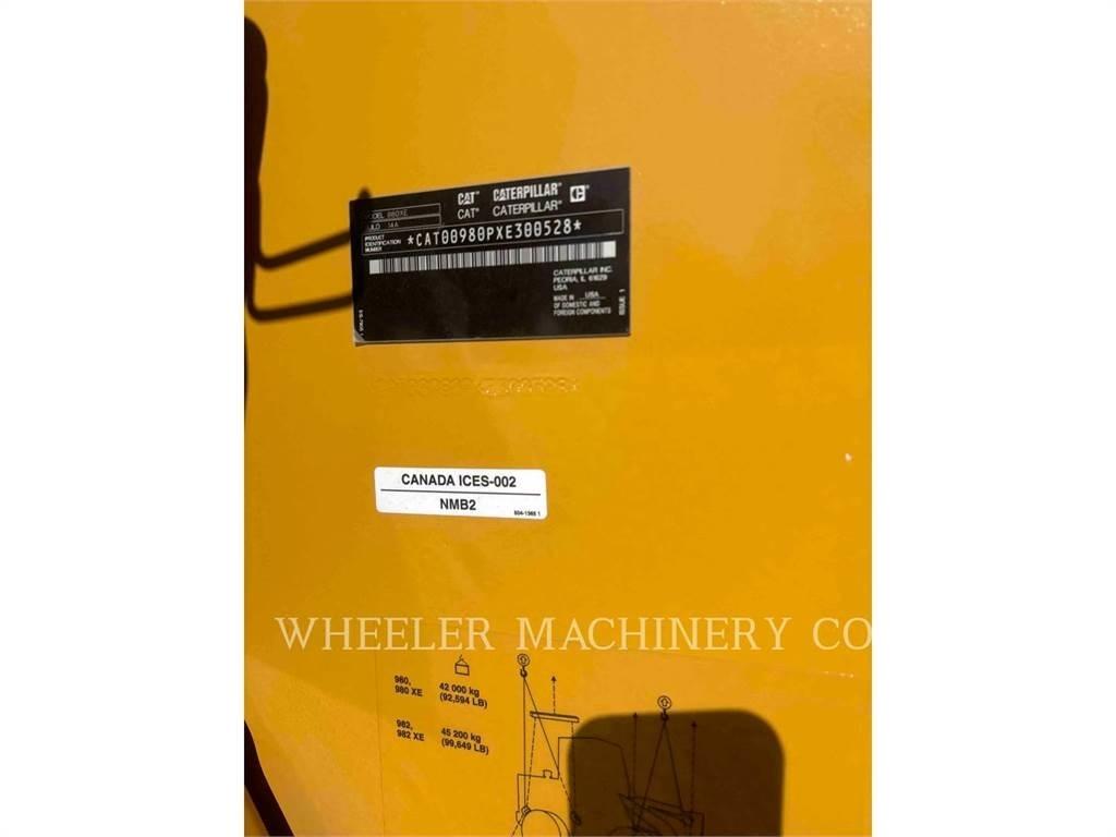 CAT 980 XE Gumikerekes homlokrakodók