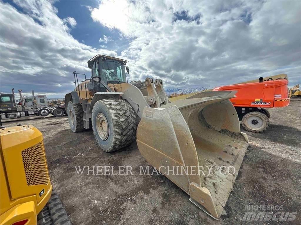CAT 980 XE Gumikerekes homlokrakodók