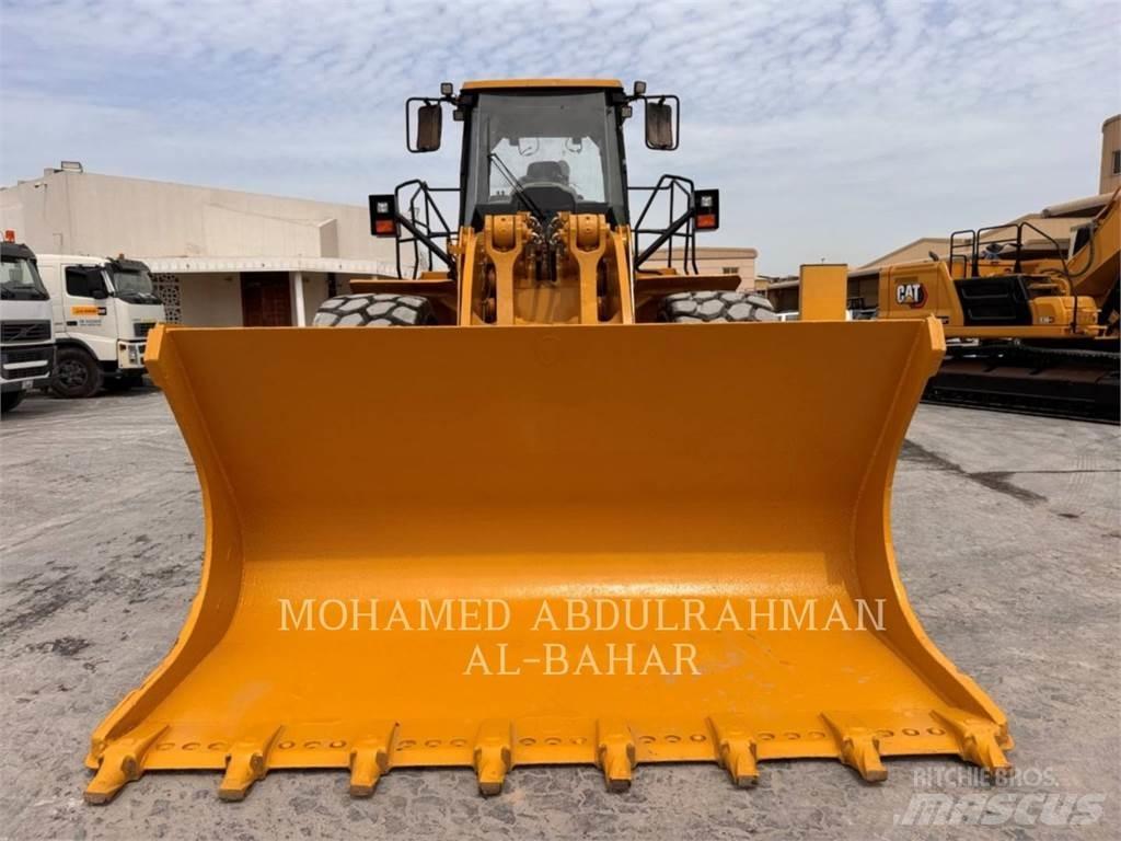 CAT 980H Gumikerekes homlokrakodók