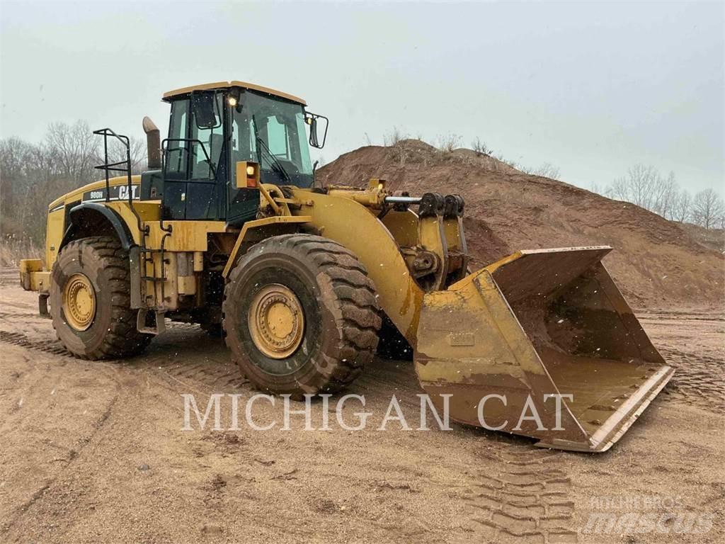 CAT 980H Gumikerekes homlokrakodók