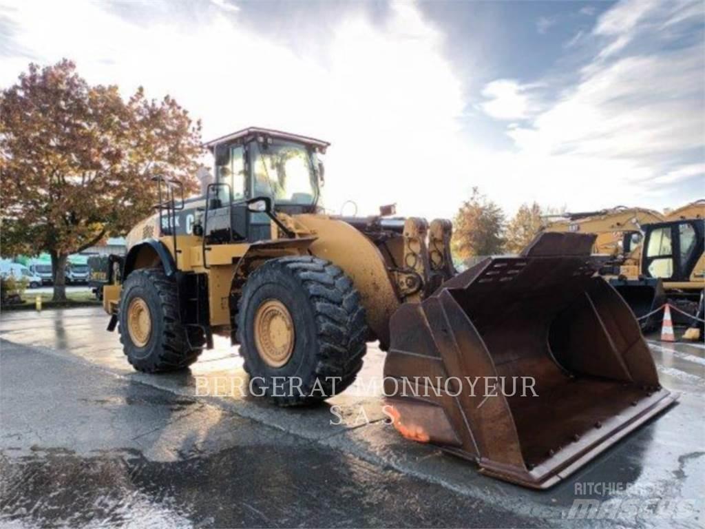 CAT 980K Gumikerekes homlokrakodók
